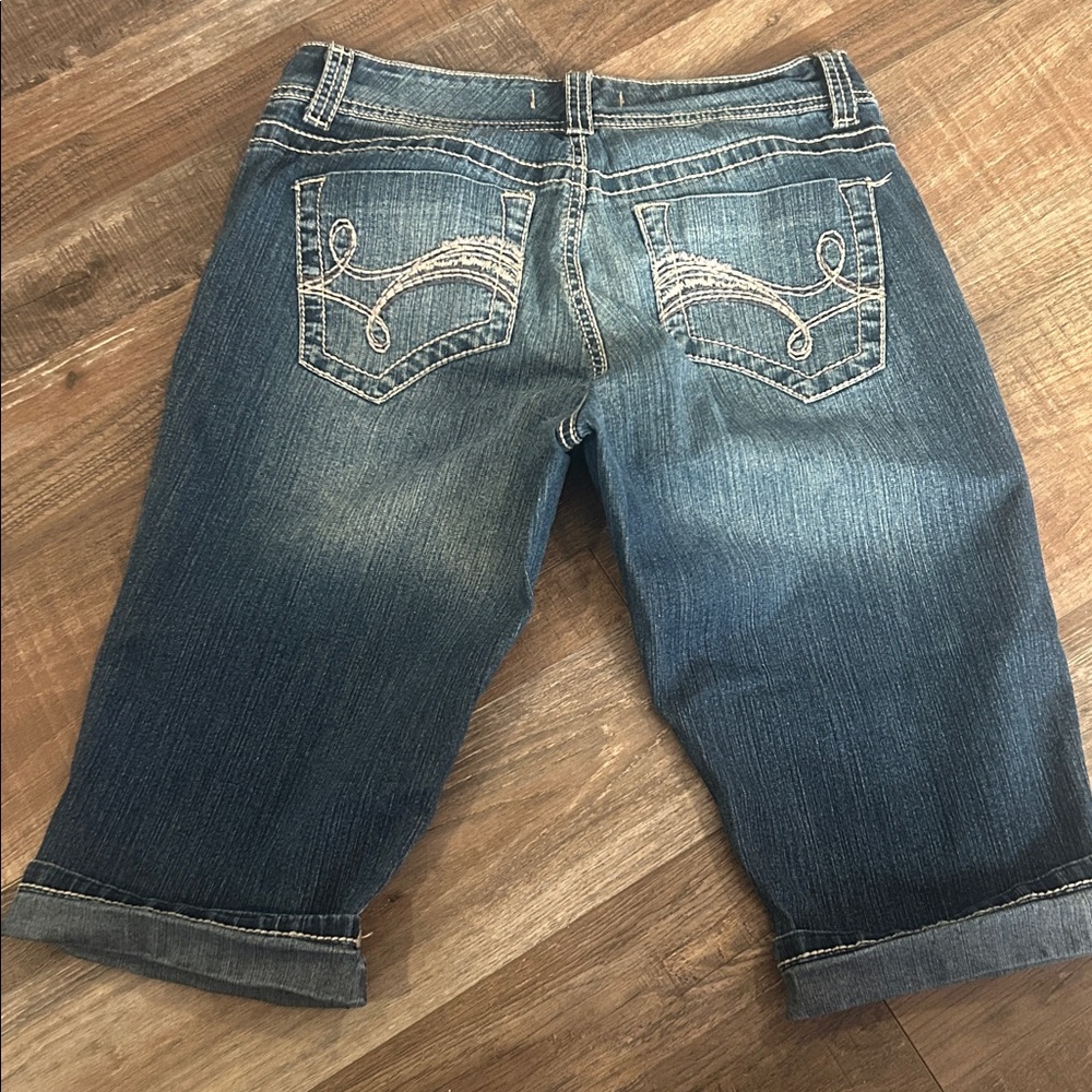 Nine West Vintage America Capris - Made in Jordan 28/8